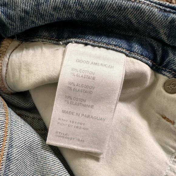 Good American The Weekender Jeans - Picture 8 of 11